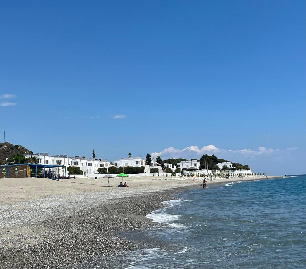 Appartamento L'Ulivo Brancaleone Marina Buitenkant foto